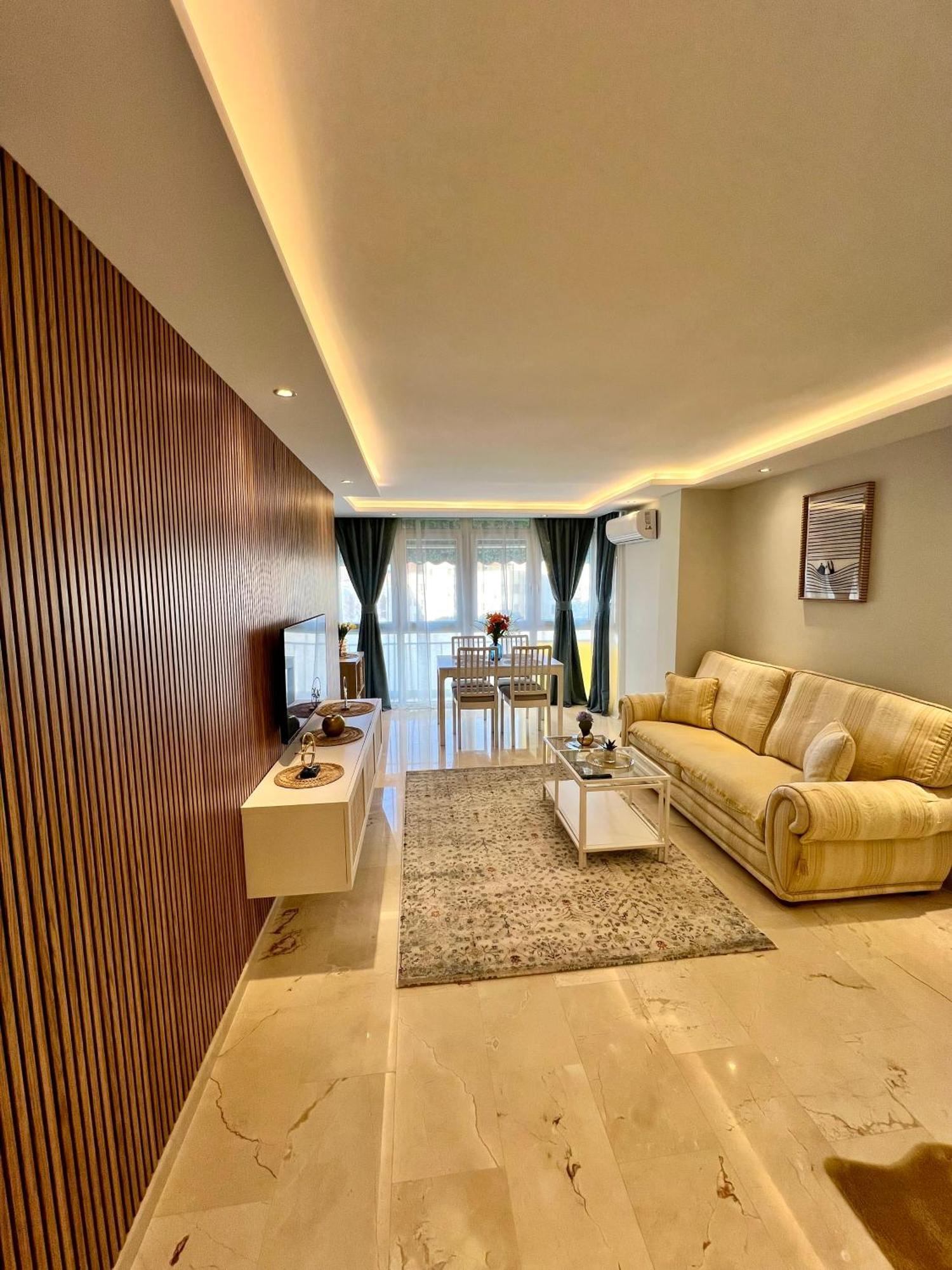 Apartamentos Prestige Suites Malaga IV Exteriér fotografie